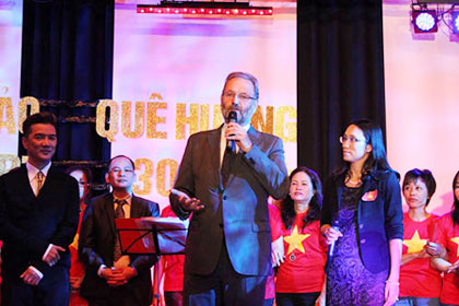 Vietnam in Germany to organize music night on homeland’s sea and island